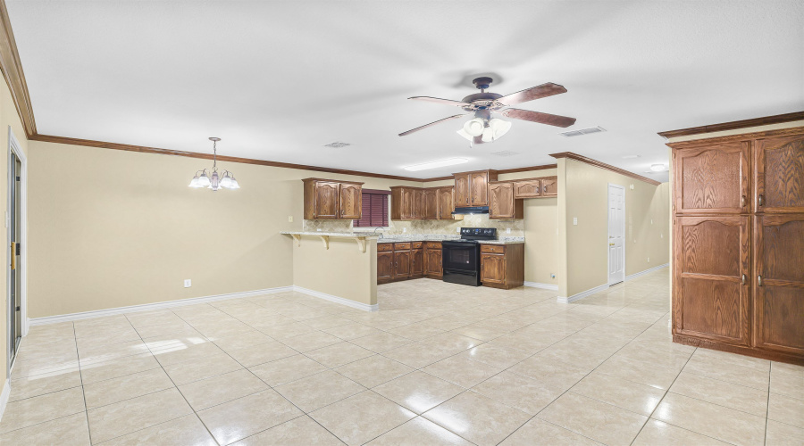 4248 Dorel Dr, Laredo, Texas 78043, 3 Bedrooms Bedrooms, 3 Rooms Rooms,2 BathroomsBathrooms,Residential,For Sale,4248 Dorel Dr,20255383