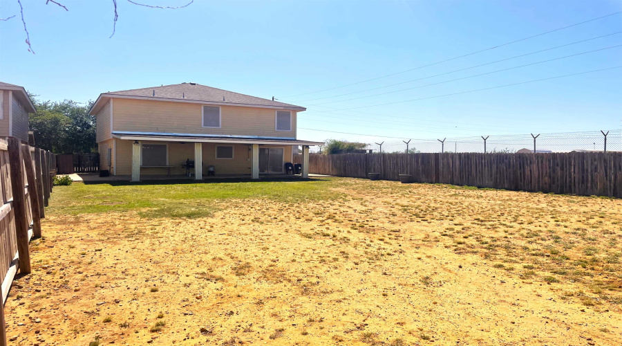 1901 Port Isabel Dr, Laredo, Texas 78045, 3 Bedrooms Bedrooms, 7 Rooms Rooms,2 BathroomsBathrooms,Residential,For Sale,1901 Port Isabel Dr,20252024