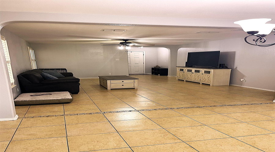 1901 Port Isabel Dr, Laredo, Texas 78045, 3 Bedrooms Bedrooms, 7 Rooms Rooms,2 BathroomsBathrooms,Residential,For Sale,1901 Port Isabel Dr,20252024