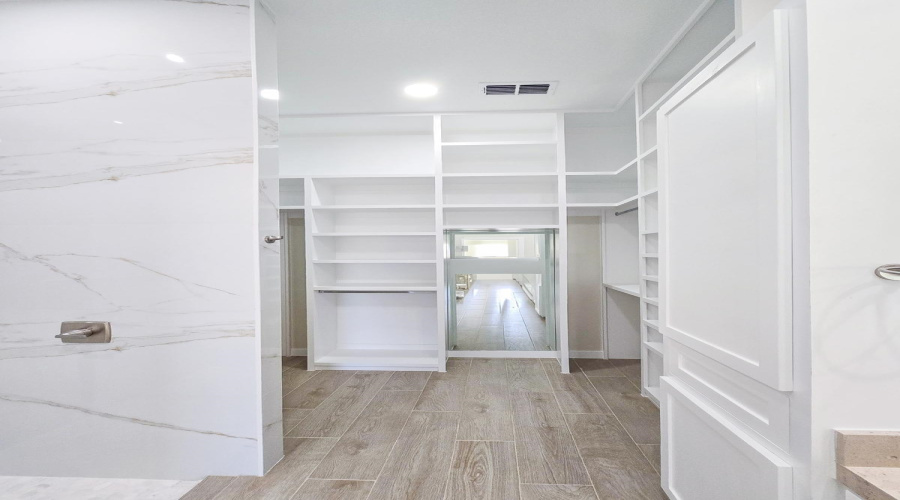 1117 Morocoy Dr., LAREDO, Texas 78046, 4 Bedrooms Bedrooms, 6 Rooms Rooms,2 BathroomsBathrooms,Residential,For Sale,1117 Morocoy Dr.,20253735