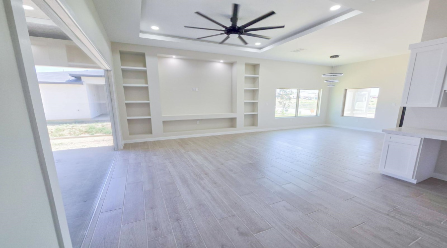 1117 Morocoy Dr., LAREDO, Texas 78046, 4 Bedrooms Bedrooms, 6 Rooms Rooms,2 BathroomsBathrooms,Residential,For Sale,1117 Morocoy Dr.,20253735