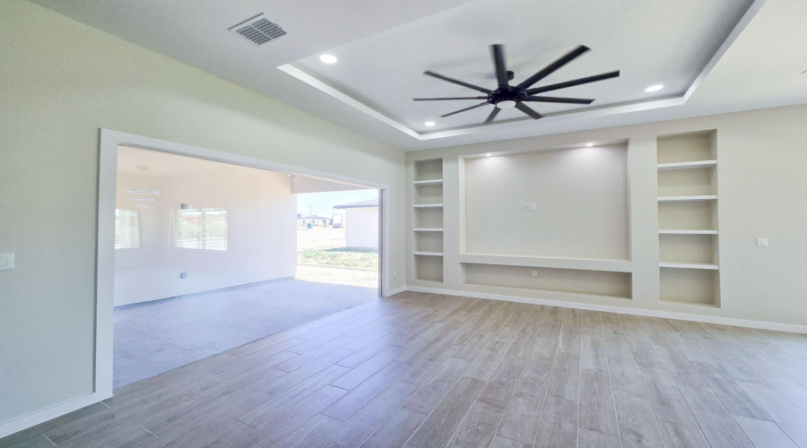 1117 Morocoy Dr., LAREDO, Texas 78046, 4 Bedrooms Bedrooms, 6 Rooms Rooms,2 BathroomsBathrooms,Residential,For Sale,1117 Morocoy Dr.,20253735