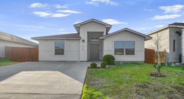 5428 Encanto Dr., Laredo, Texas 78046-5283, 4 Bedrooms Bedrooms, 6 Rooms Rooms,2 BathroomsBathrooms,Residential,For Sale,5428 Encanto Dr.,20255389