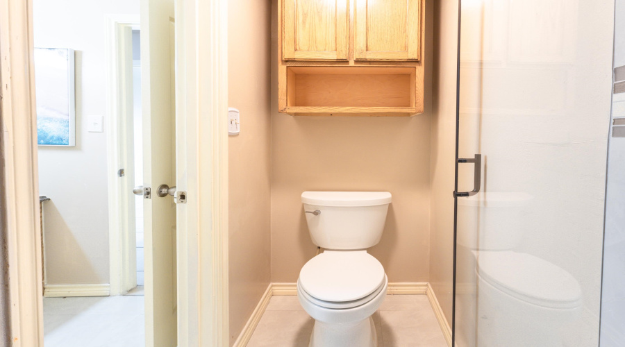 9805 Sterling Lp, Laredo, Texas 78045, 3 Bedrooms Bedrooms, 5 Rooms Rooms,2 BathroomsBathrooms,Residential,For Sale,9805 Sterling Lp,20255390