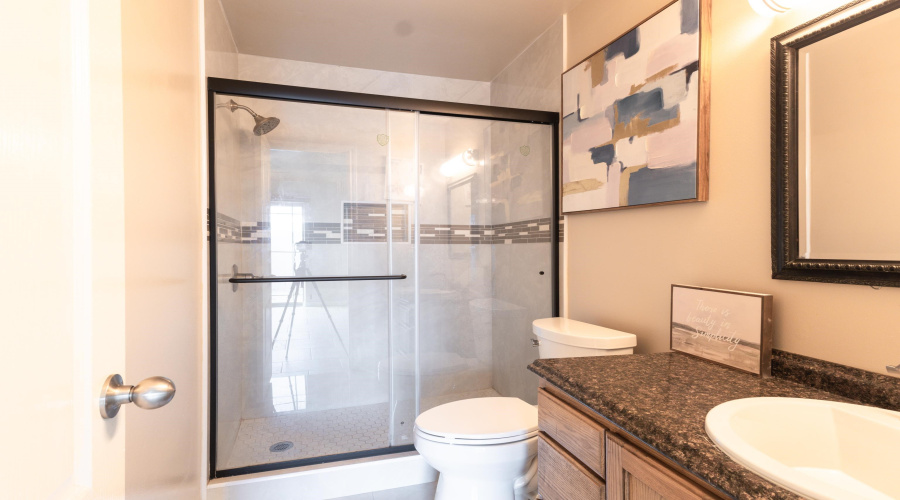 9805 Sterling Lp, Laredo, Texas 78045, 3 Bedrooms Bedrooms, 5 Rooms Rooms,2 BathroomsBathrooms,Residential,For Sale,9805 Sterling Lp,20255390