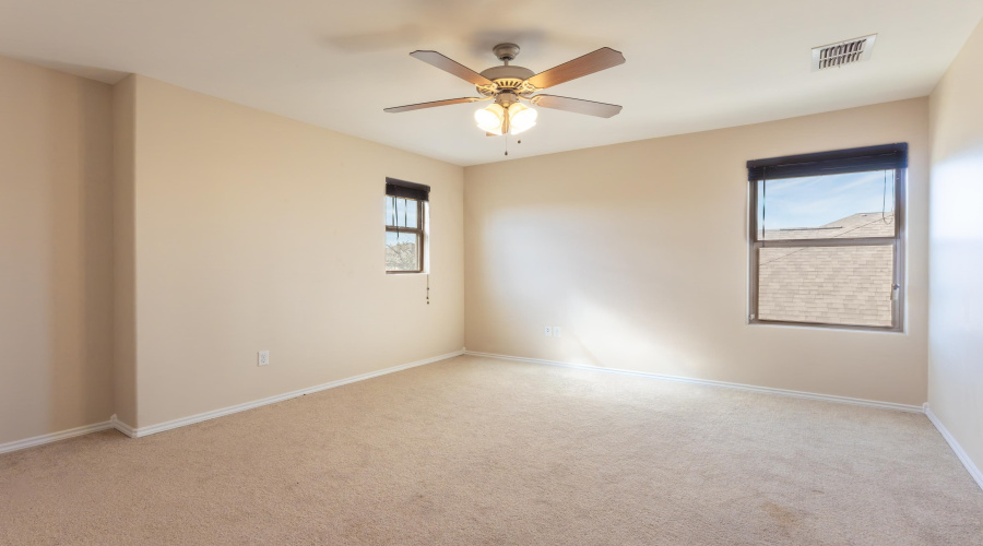 11332 Sierra Gorda Dr, Laredo, Texas 78045, 4 Bedrooms Bedrooms, 7 Rooms Rooms,2 BathroomsBathrooms,Residential,For Sale,11332 Sierra Gorda Dr,20255392