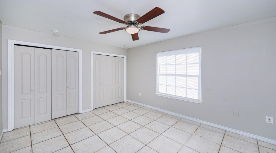 2220 Santa Cleotilde Ave, LAREDO, Texas 78040, 1 Bedroom Bedrooms, 3 Rooms Rooms,1 BathroomBathrooms,Residential,For Rent,2220 Santa Cleotilde Ave,20255394