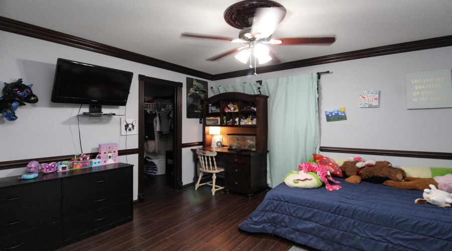 327 Kahlo Lp, Laredo, Texas 78045, 3 Bedrooms Bedrooms, 6 Rooms Rooms,3 BathroomsBathrooms,Residential,For Sale,327 Kahlo Lp,20255398