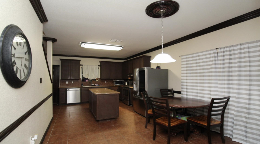 327 Kahlo Lp, Laredo, Texas 78045, 3 Bedrooms Bedrooms, 6 Rooms Rooms,3 BathroomsBathrooms,Residential,For Sale,327 Kahlo Lp,20255398