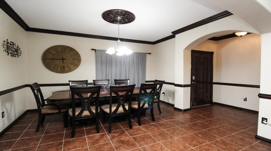 327 Kahlo Lp, Laredo, Texas 78045, 3 Bedrooms Bedrooms, 6 Rooms Rooms,3 BathroomsBathrooms,Residential,For Sale,327 Kahlo Lp,20255398