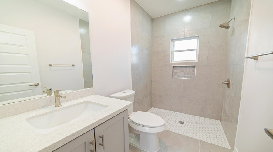 5808 Tavo Dr., Laredo, Texas 78046, 3 Bedrooms Bedrooms, 6 Rooms Rooms,2 BathroomsBathrooms,Residential,For Sale,5808 Tavo Dr.,20255400