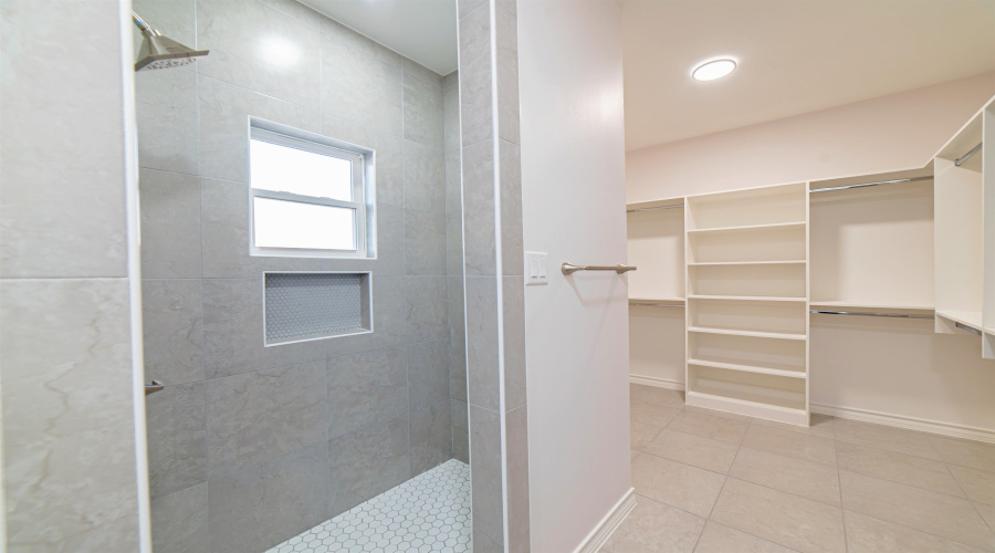 5808 Tavo Dr., Laredo, Texas 78046, 3 Bedrooms Bedrooms, 6 Rooms Rooms,2 BathroomsBathrooms,Residential,For Sale,5808 Tavo Dr.,20255400