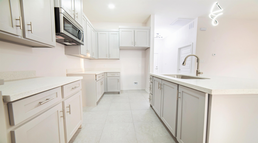 5808 Tavo Dr., Laredo, Texas 78046, 3 Bedrooms Bedrooms, 6 Rooms Rooms,2 BathroomsBathrooms,Residential,For Sale,5808 Tavo Dr.,20255400