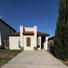 5703 Moses Lp., Laredo, Texas 78046, 3 Bedrooms Bedrooms, 5 Rooms Rooms,2 BathroomsBathrooms,Residential,For Rent,5703 Moses Lp.,20255409
