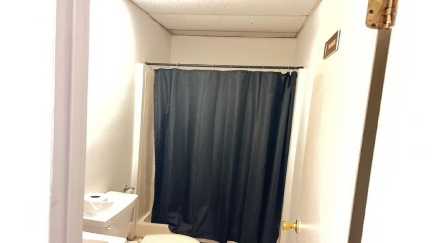 611 Hidalgo St, laredo, Texas 78040-7450, ,2 BathroomsBathrooms,Commercial retail/office,For Rent,611 Hidalgo St,20255421