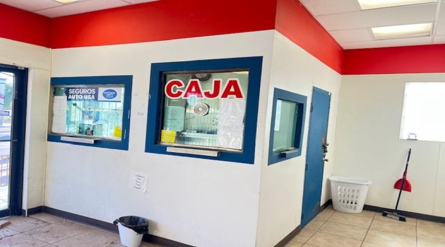 616 Hidalgo St, laredo, Texas 78040-7450, ,2 BathroomsBathrooms,Commercial retail/office,For Rent,616 Hidalgo St,20255423