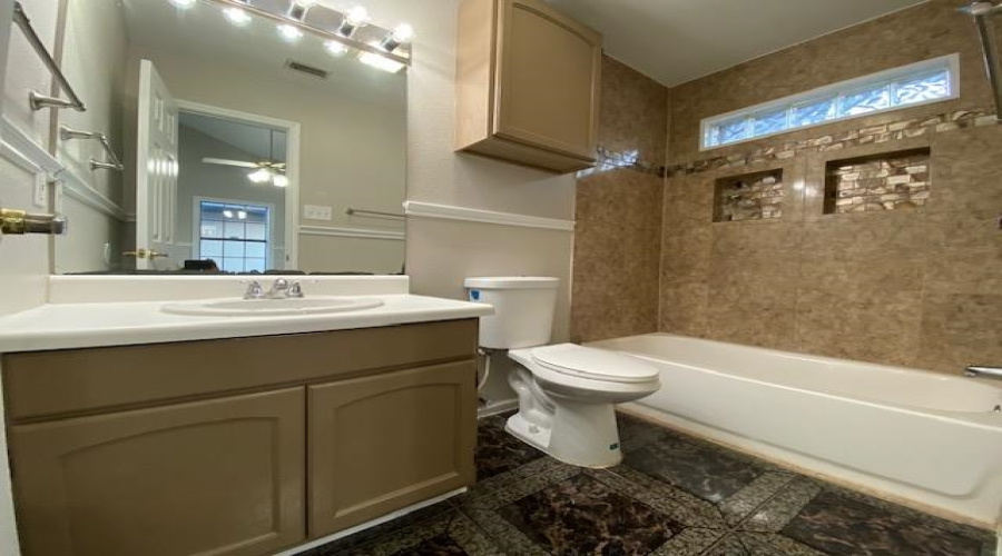 4202 Merida Dr, LAREDO, Texas 78046, 3 Bedrooms Bedrooms, 8 Rooms Rooms,3 BathroomsBathrooms,Residential,For Sale,4202 Merida Dr,20255412