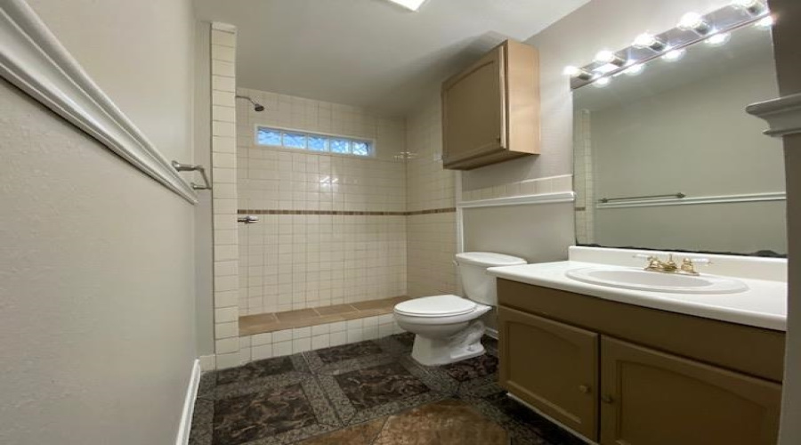 4202 Merida Dr, LAREDO, Texas 78046, 3 Bedrooms Bedrooms, 8 Rooms Rooms,3 BathroomsBathrooms,Residential,For Sale,4202 Merida Dr,20255412