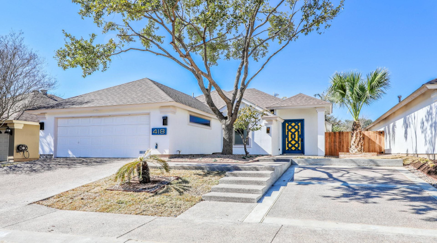 418 Cinnamon Teal Lp, LAREDO, Texas 78045, 3 Bedrooms Bedrooms, 5 Rooms Rooms,2 BathroomsBathrooms,Residential,For Rent,418 Cinnamon Teal Lp,20255413