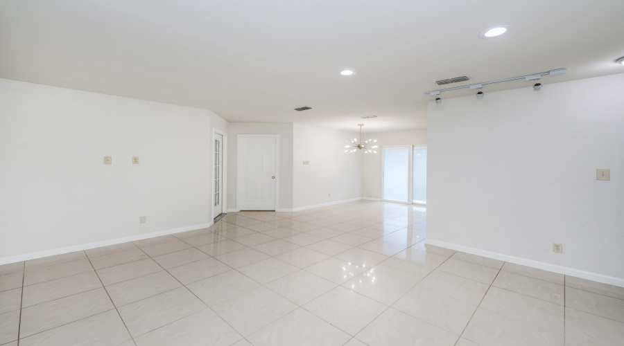 9001 Taiga Ct, LAREDO, Texas 78045, 3 Bedrooms Bedrooms, 7 Rooms Rooms,2 BathroomsBathrooms,Residential,For Rent,9001 Taiga Ct,20255422