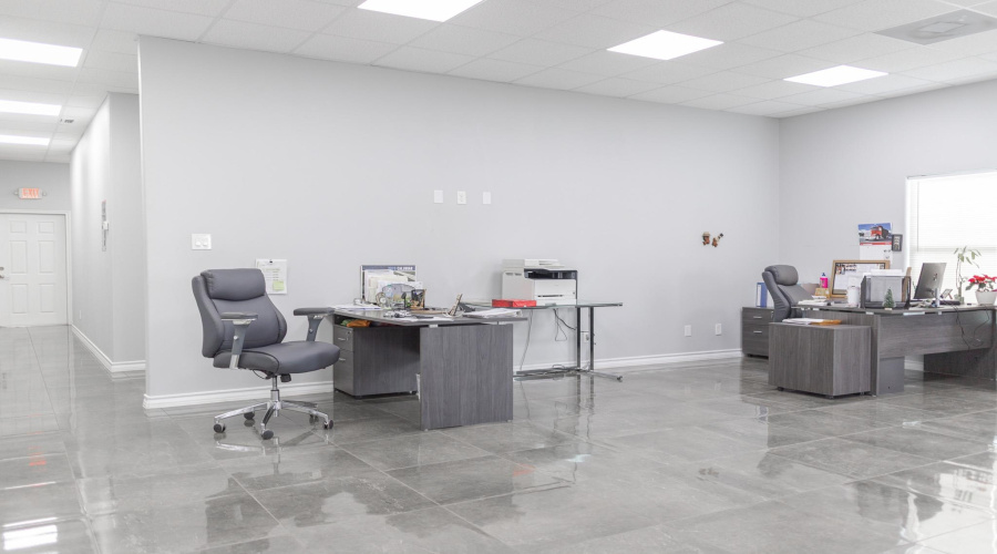 119 North America Rd., LAREDO, Texas 78045, 1 Bedroom Bedrooms, 51 Rooms Rooms,2 BathroomsBathrooms,Commercial/industrial,For Sale,119 North America Rd.,20255410