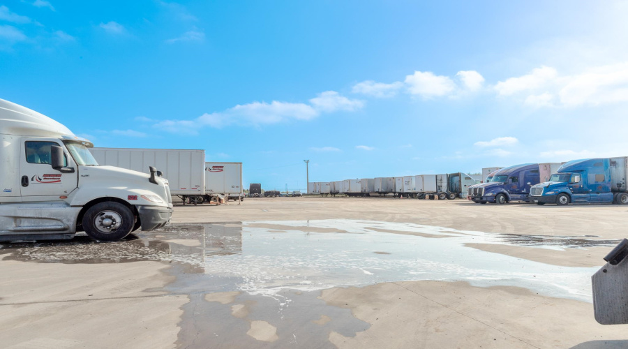 119 North America Rd., LAREDO, Texas 78045, 1 Bedroom Bedrooms, 51 Rooms Rooms,2 BathroomsBathrooms,Commercial/industrial,For Sale,119 North America Rd.,20255410