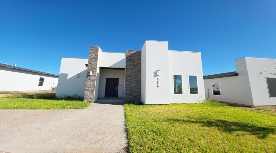 2314 Mango Rd., LAREDO, Texas 78046, 3 Bedrooms Bedrooms, 5 Rooms Rooms,2 BathroomsBathrooms,Residential,For Sale,2314 Mango Rd.,20255429