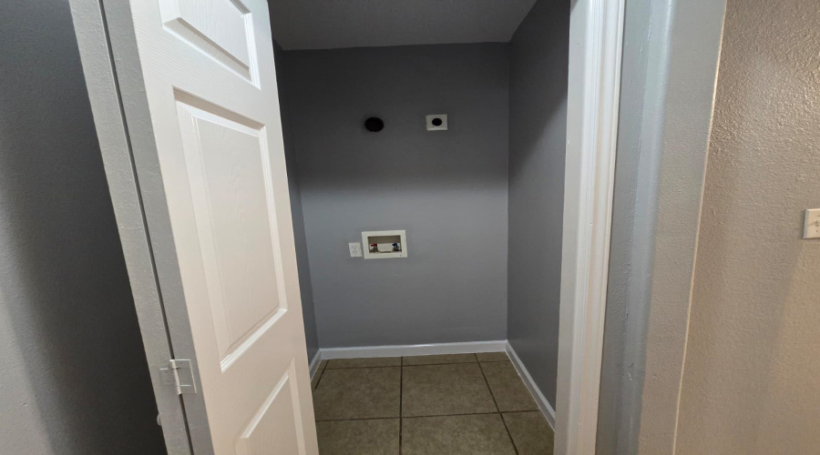 2907 Louisiana Ave, Laredo, Texas 78046-7226, 3 Bedrooms Bedrooms, 5 Rooms Rooms,2 BathroomsBathrooms,Residential,For Sale,2907 Louisiana Ave,20255431