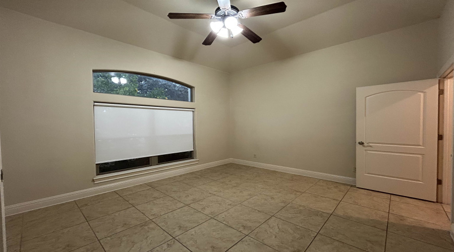 3335 Hagen Lp, LAREDO, Texas 78045, 3 Bedrooms Bedrooms, 8 Rooms Rooms,3 BathroomsBathrooms,Residential,For Rent,3335 Hagen Lp,20255435