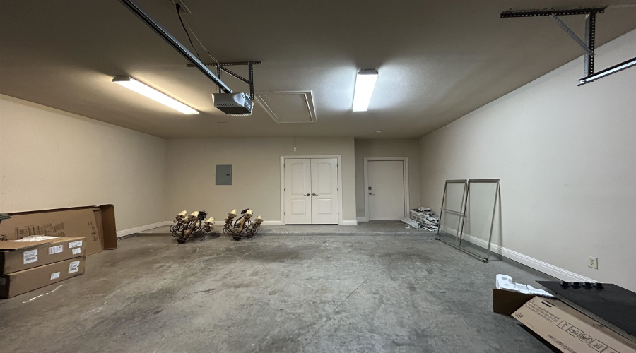 3335 Hagen Lp, LAREDO, Texas 78045, 3 Bedrooms Bedrooms, 8 Rooms Rooms,3 BathroomsBathrooms,Residential,For Rent,3335 Hagen Lp,20255435