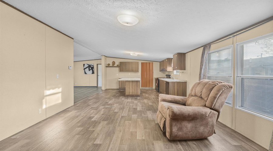 107 E San Carlos St, Laredo, Texas 78041, 4 Bedrooms Bedrooms, 5 Rooms Rooms,2 BathroomsBathrooms,Residential,For Sale,107 E San Carlos St,20255438