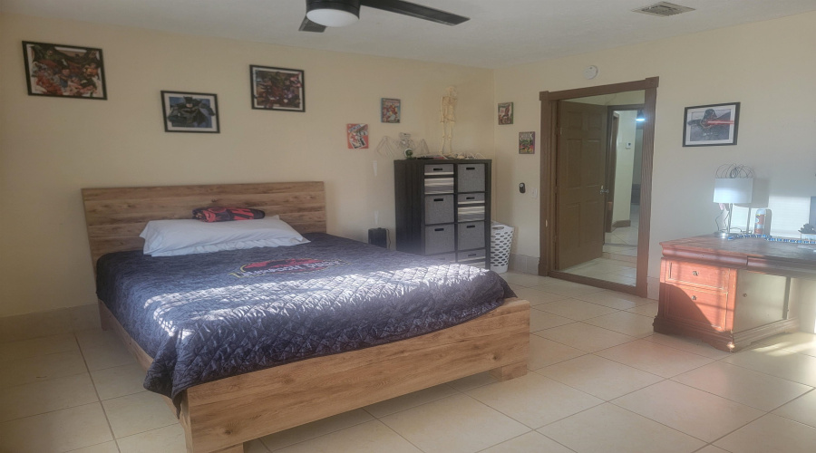 8704 Puerto Alegre, LAREDO, Texas 78045, 4 Bedrooms Bedrooms, 5 Rooms Rooms,2 BathroomsBathrooms,Residential,For Sale,8704 Puerto Alegre,20255439