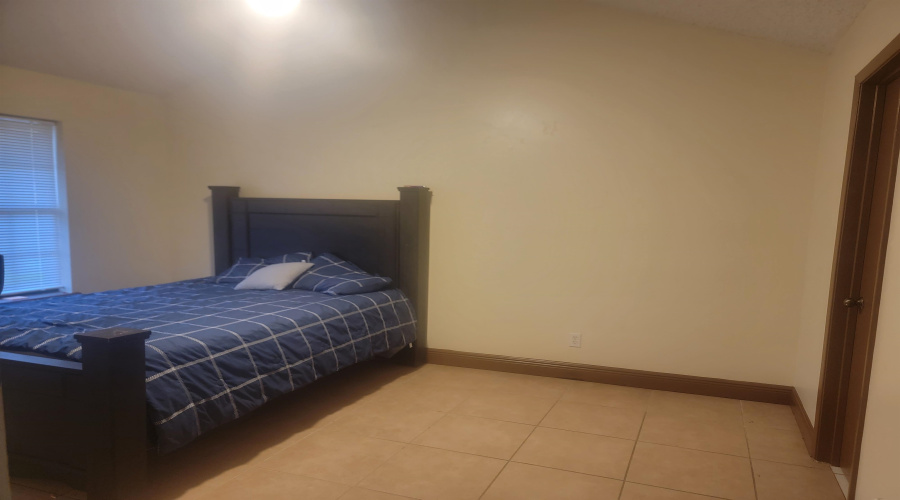 8704 Puerto Alegre, LAREDO, Texas 78045, 4 Bedrooms Bedrooms, 5 Rooms Rooms,2 BathroomsBathrooms,Residential,For Sale,8704 Puerto Alegre,20255439