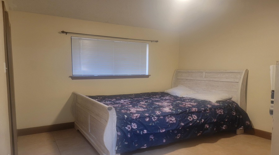 8704 Puerto Alegre, LAREDO, Texas 78045, 4 Bedrooms Bedrooms, 5 Rooms Rooms,2 BathroomsBathrooms,Residential,For Sale,8704 Puerto Alegre,20255439