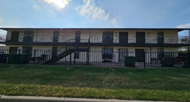 3020 Corpus Christi St, Laredo, Texas 78043, 2 Bedrooms Bedrooms, 3 Rooms Rooms,1 BathroomBathrooms,Residential,For Rent,3020 Corpus Christi St,20252782