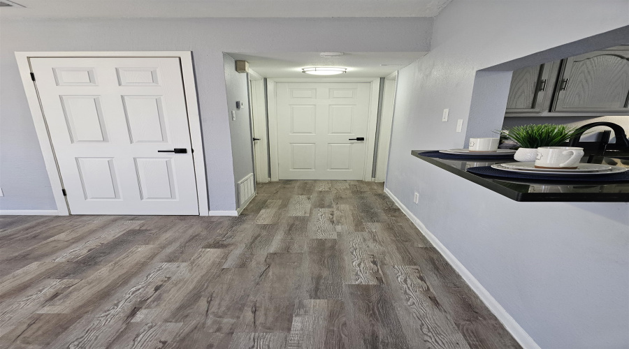 3020 Corpus Christi St, Laredo, Texas 78043, 2 Bedrooms Bedrooms, 3 Rooms Rooms,1 BathroomBathrooms,Residential,For Rent,3020 Corpus Christi St,20252782