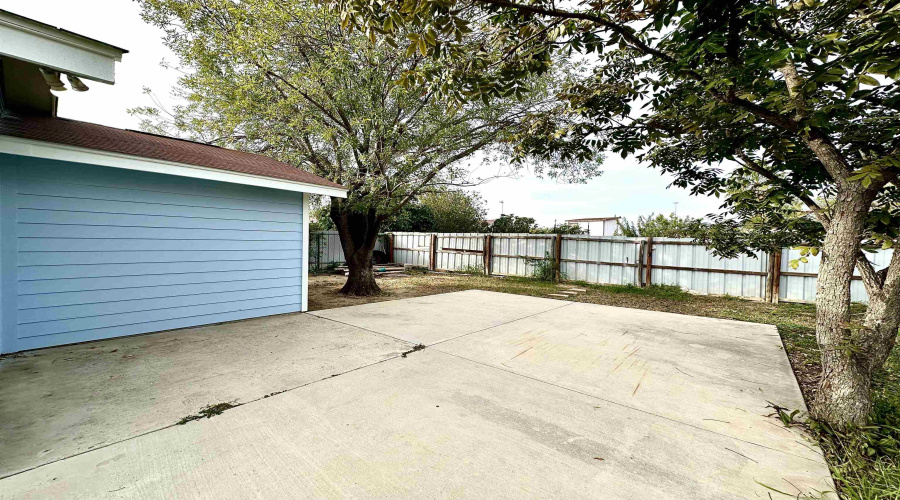 2908 Green St, Laredo, Texas 78043, 3 Bedrooms Bedrooms, 6 Rooms Rooms,2 BathroomsBathrooms,Residential,For Rent,2908 Green St,20255440