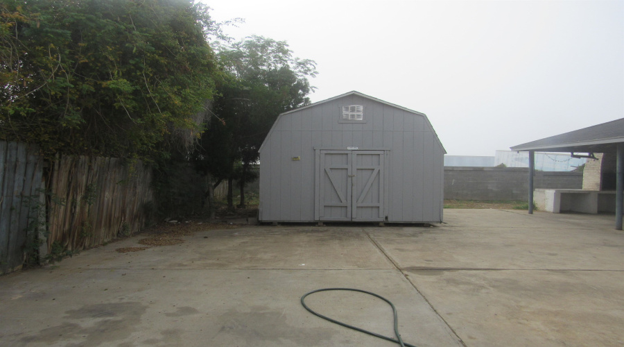 811 Wolf Creek Dr, Laredo, Texas 78045, 3 Bedrooms Bedrooms, 7 Rooms Rooms,2 BathroomsBathrooms,Residential,For Sale,811 Wolf Creek Dr,20255442