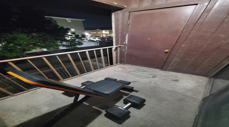 100 E Aurora St, Laredo, Texas 78041, 2 Bedrooms Bedrooms, 4 Rooms Rooms,1 BathroomBathrooms,Residential,For Sale,100 E Aurora St,20255444