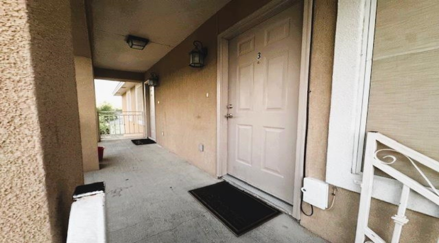 205 W San Carlos St, Laredo, Texas 78041, 2 Bedrooms Bedrooms, 5 Rooms Rooms,1 BathroomBathrooms,Residential,For Rent,205 W San Carlos St,20255458
