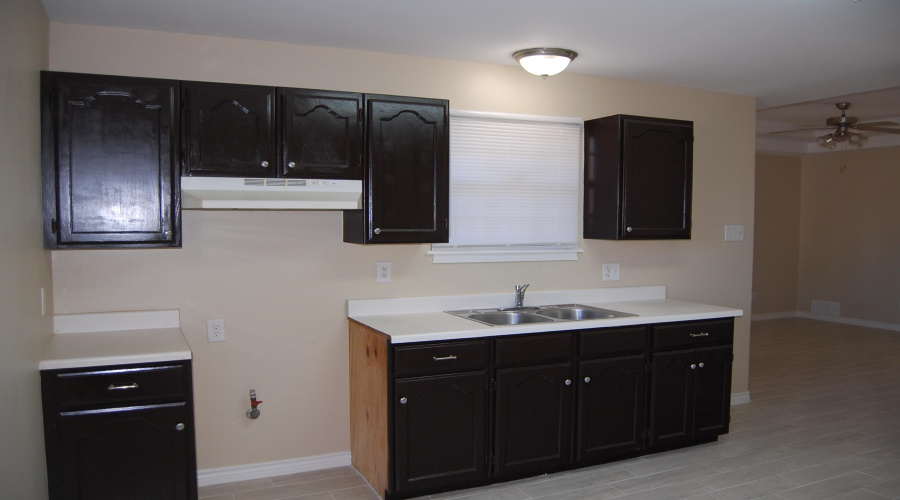 1007 Warren Ave, LAREDO, Texas 78046, 3 Bedrooms Bedrooms, 5 Rooms Rooms,2 BathroomsBathrooms,Residential,For Rent,1007 Warren Ave,20255460