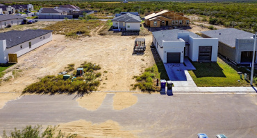 6705 El Freno, Laredo, Texas 78043, ,Land,For Sale,6705 El Freno,20255469