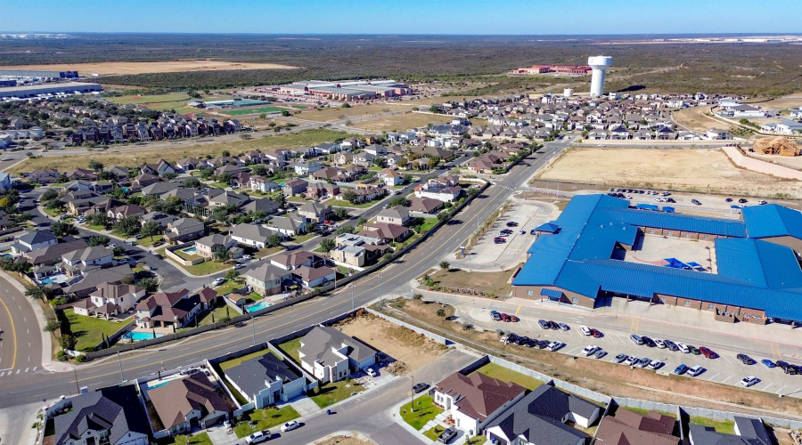 102 Prince Dr., LAREDO, Texas 78045, ,Land,For Sale,102 Prince Dr.,20255471