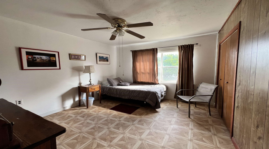 5425 Pena Ln, Zapata, Texas 78076, 3 Bedrooms Bedrooms, 5 Rooms Rooms,1 BathroomBathrooms,Residential,For Sale,5425 Pena Ln,20255473