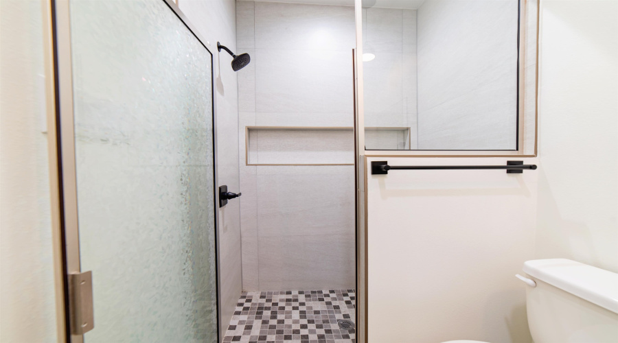 1421 El Caporal Dr., Laredo, Texas 78043, 3 Bedrooms Bedrooms, 5 Rooms Rooms,2 BathroomsBathrooms,Residential,For Rent,1421 El Caporal Dr.,20255478