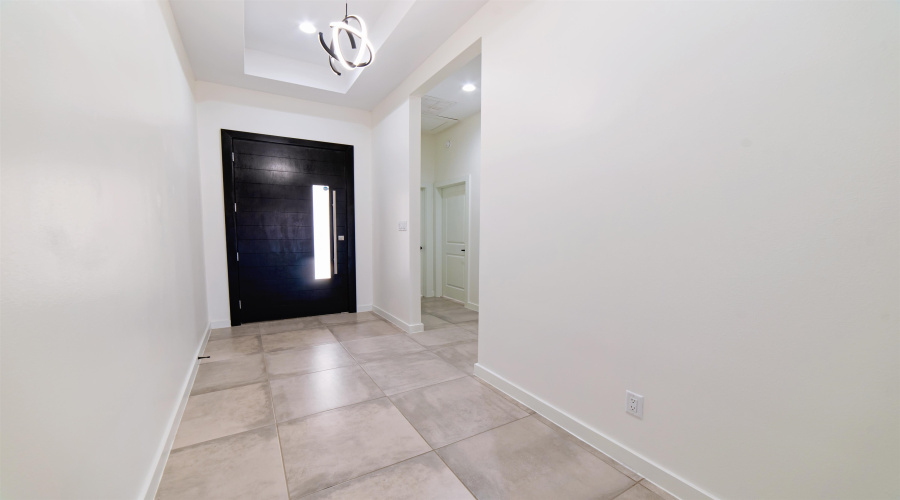 1421 El Caporal Dr., Laredo, Texas 78043, 3 Bedrooms Bedrooms, 5 Rooms Rooms,2 BathroomsBathrooms,Residential,For Rent,1421 El Caporal Dr.,20255478