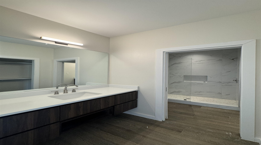 210 Veracruz Dr., Laredo, Texas 78045, 3 Bedrooms Bedrooms, 5 Rooms Rooms,2 BathroomsBathrooms,Residential,For Rent,210 Veracruz Dr.,20255479