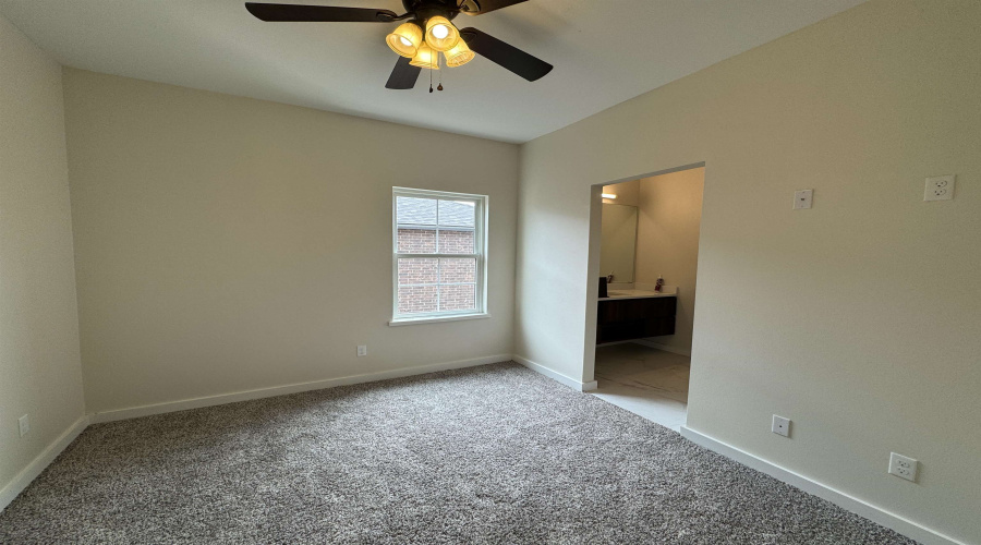 210 Veracruz Dr., Laredo, Texas 78045, 3 Bedrooms Bedrooms, 5 Rooms Rooms,2 BathroomsBathrooms,Residential,For Rent,210 Veracruz Dr.,20255482