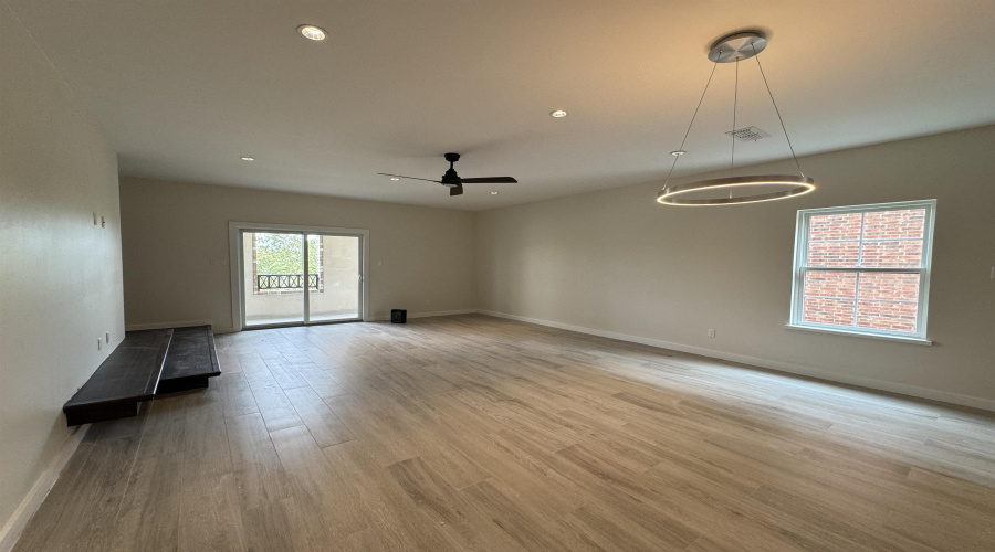 210 Veracruz Dr., Laredo, Texas 78045, 3 Bedrooms Bedrooms, 5 Rooms Rooms,2 BathroomsBathrooms,Residential,For Rent,210 Veracruz Dr.,20255483