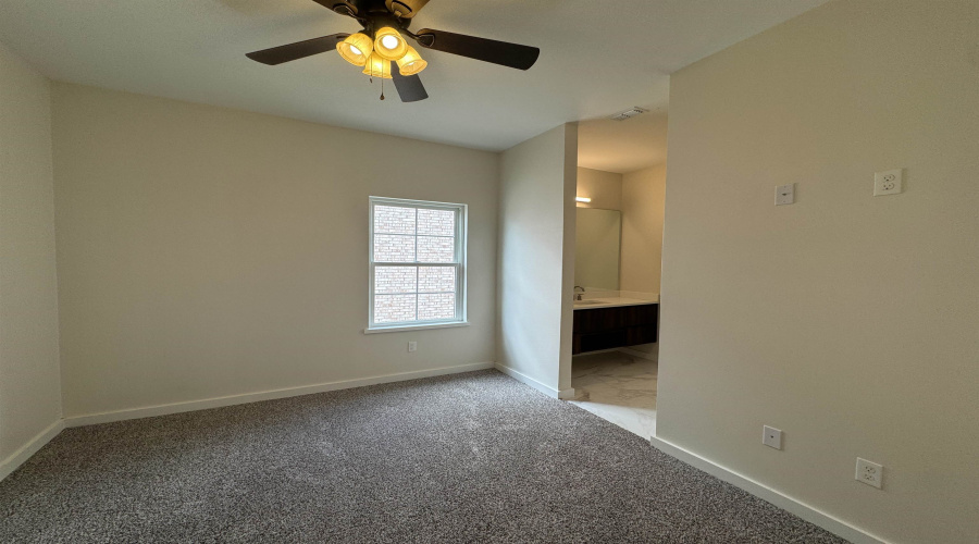 210 Veracruz Dr., Laredo, Texas 78045, 3 Bedrooms Bedrooms, 5 Rooms Rooms,2 BathroomsBathrooms,Residential,For Rent,210 Veracruz Dr.,20255484